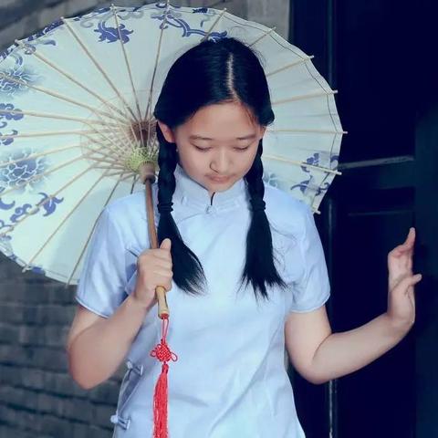 探寻神秘幽暗世界：影子传说单机手机版全新角色属性及战斗系统解析